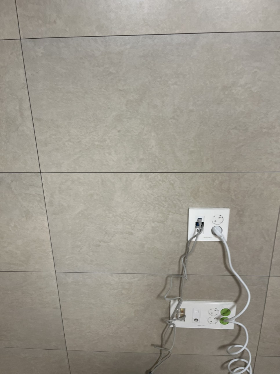 벽면·타일 복원